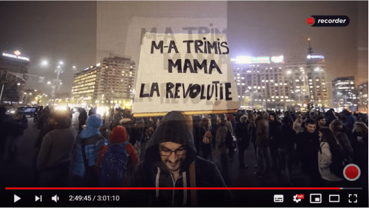 m-a trimis mama la revolutie